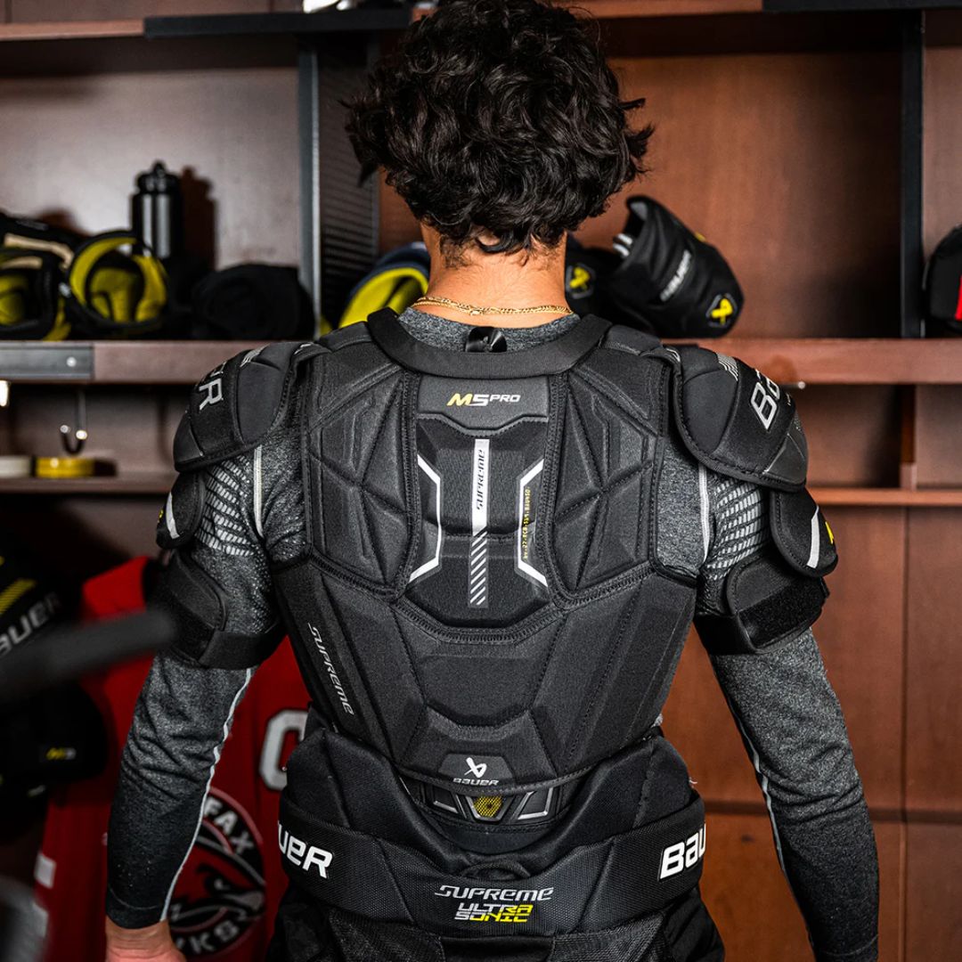 Bauer Supreme M5 Pro Senior Shoulder Pads